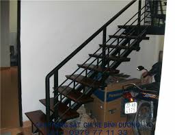 Mẫu Cầu thang sắt SV1992